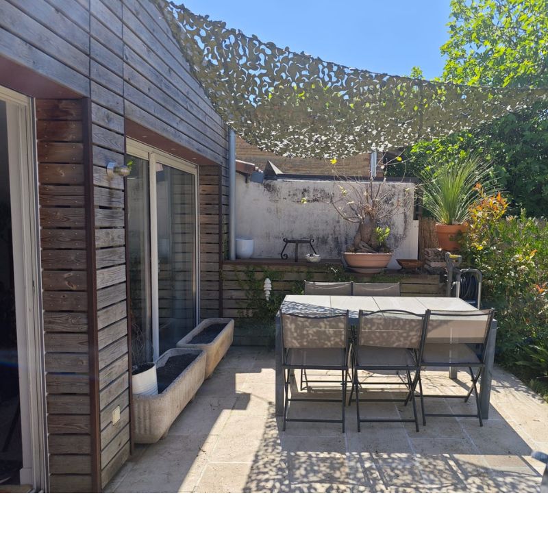 Rete mimetica triangolare verde