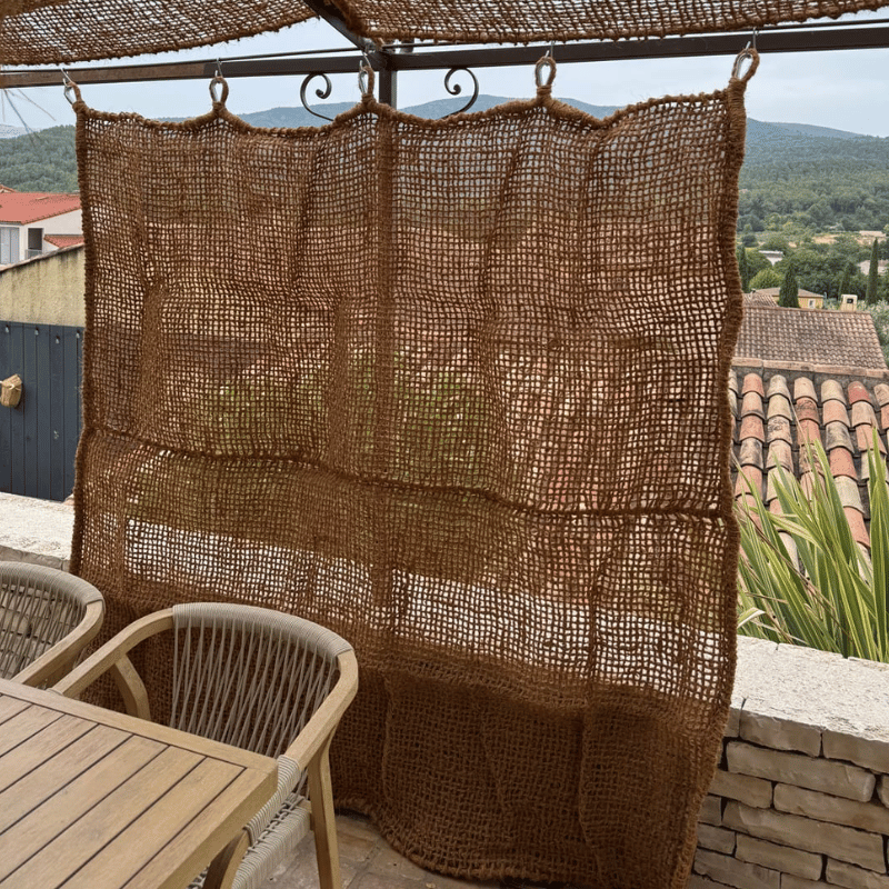 Tenda in fibra di cocco